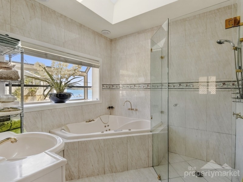 38 Marine Parade, Nords Wharf NSW 2281