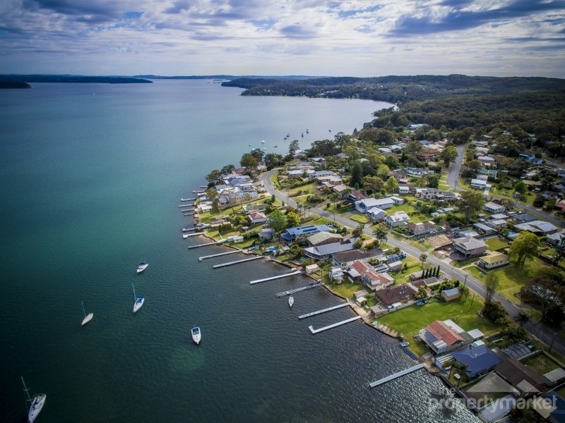 38 Marine Parade, Nords Wharf NSW 2281