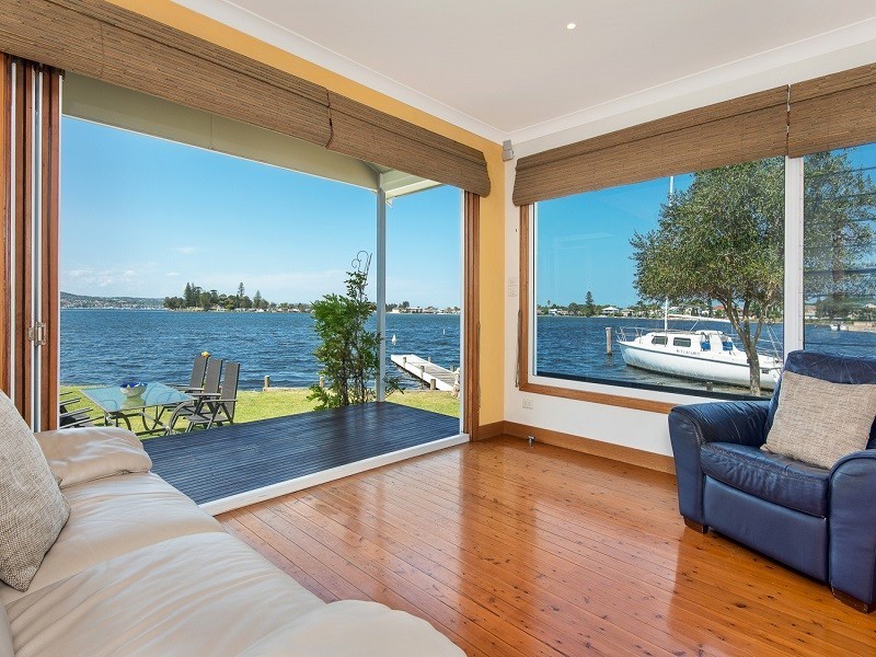 7 Village Bay Close, Marks Point NSW 2280