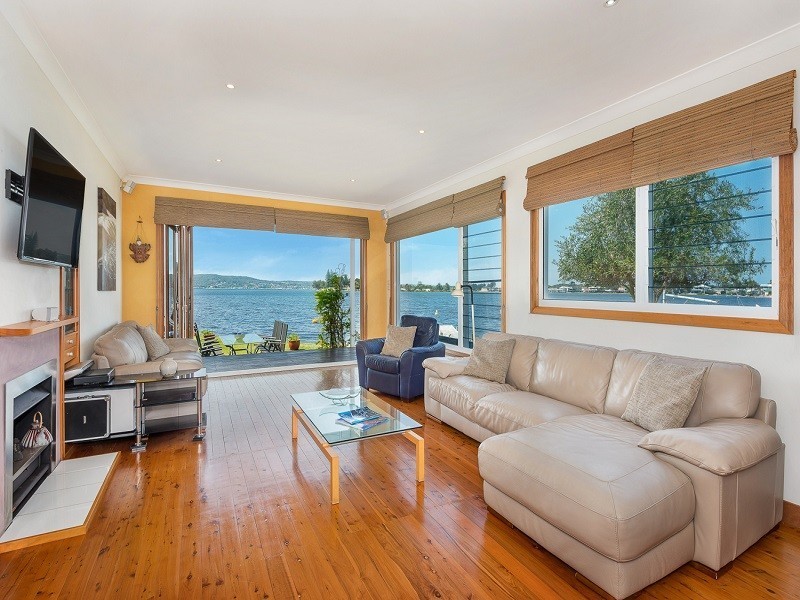 7 Village Bay Close, Marks Point NSW 2280