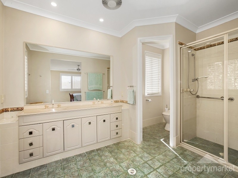 9 Matthew Circuit, Mardi NSW 2259