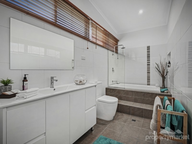 20 Woodland Parkway, Buff Point NSW 2262
