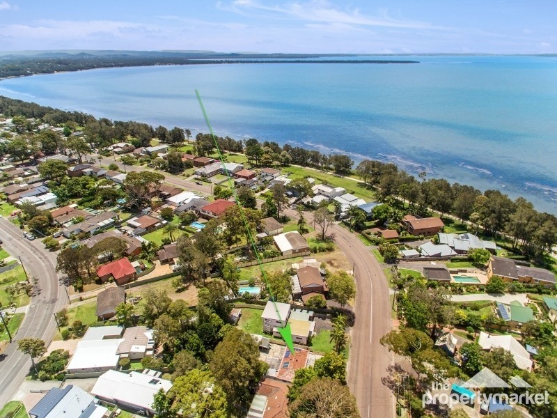 26 Lakedge Avenue, Berkeley Vale NSW 2261