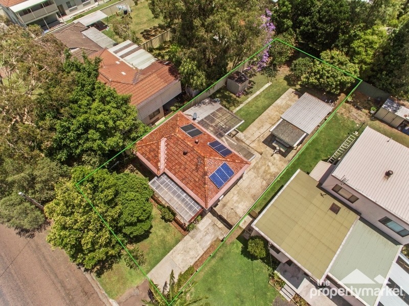 26 Lakedge Avenue, Berkeley Vale NSW 2261