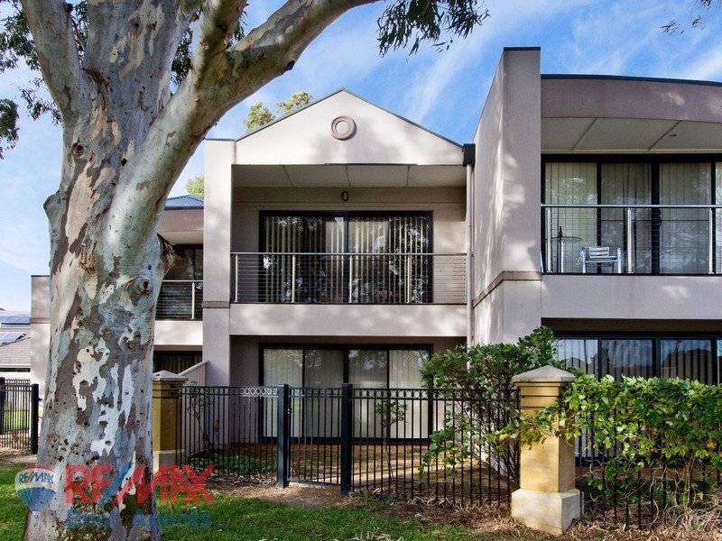 7/39 Windermere Crescent, Mawson Lakes SA 5095