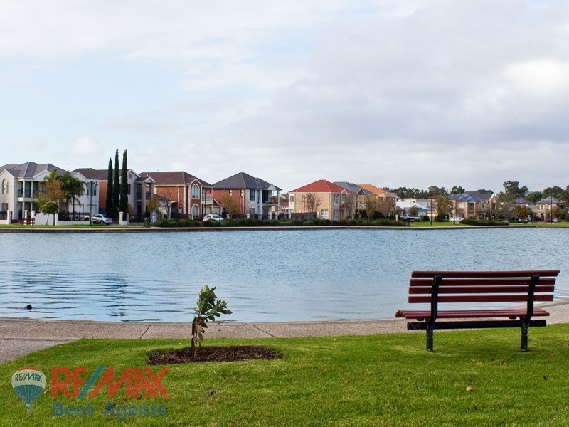 7/39 Windermere Crescent, Mawson Lakes SA 5095