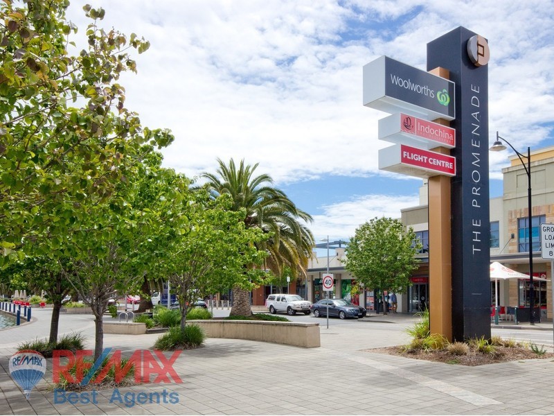 36a Lomond Circuit, Mawson Lakes SA 5095