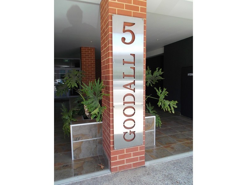 3/5 Goodall Parade, Mawson Lakes SA 5095