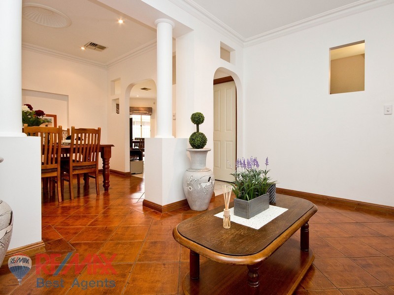 3 Tyrell Court, Mawson Lakes SA 5095