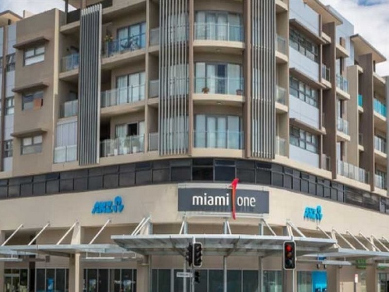 2/4 Logan Avenue, Miami QLD 4220