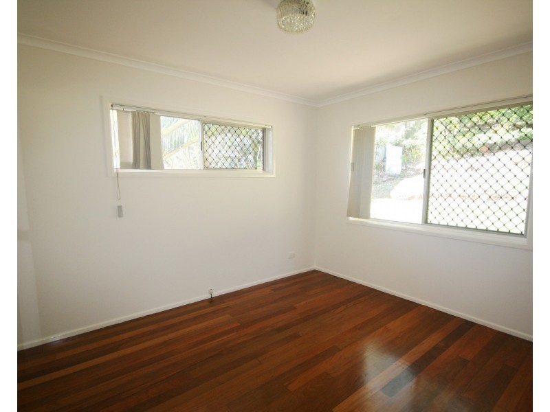 60 West Burleigh Road, Burleigh Heads QLD 4220