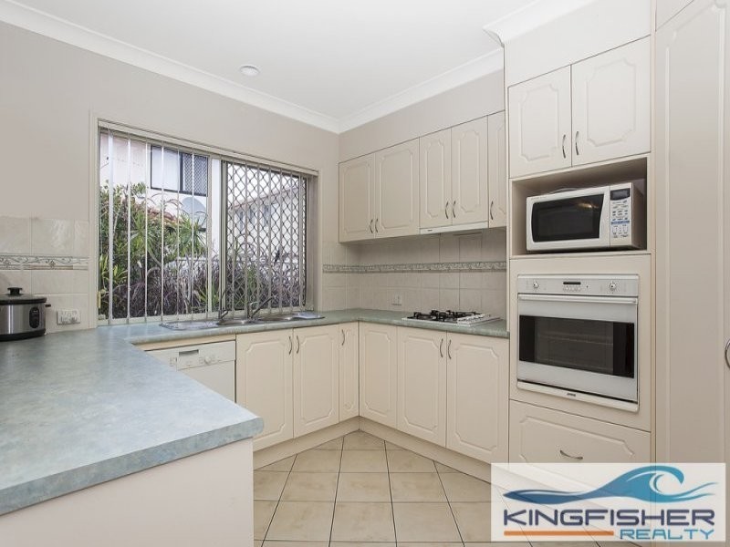 3 Maldives Way, Burleigh Waters QLD 4220