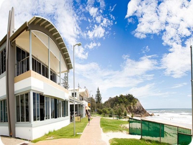 4 Nuthatch Street, Burleigh Waters QLD 4220