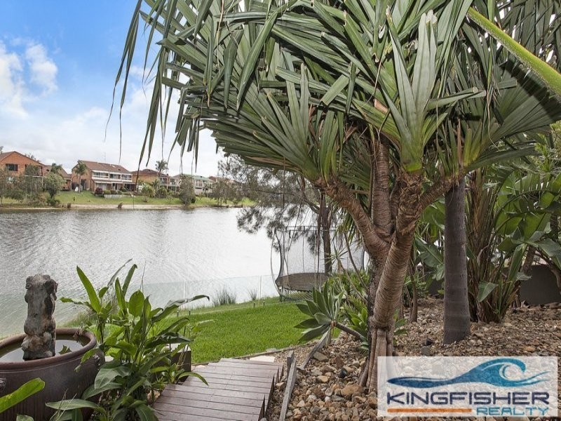 102 Jabiru Avenue, Burleigh Waters QLD 4220