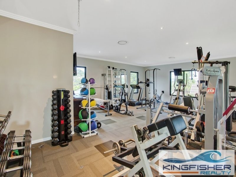 102 Jabiru Avenue, Burleigh Waters QLD 4220