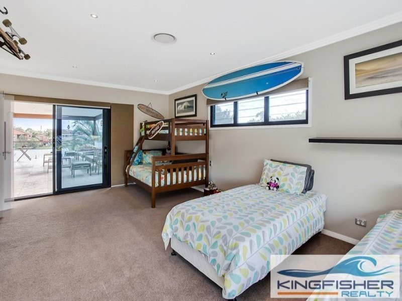 102 Jabiru Avenue, Burleigh Waters QLD 4220