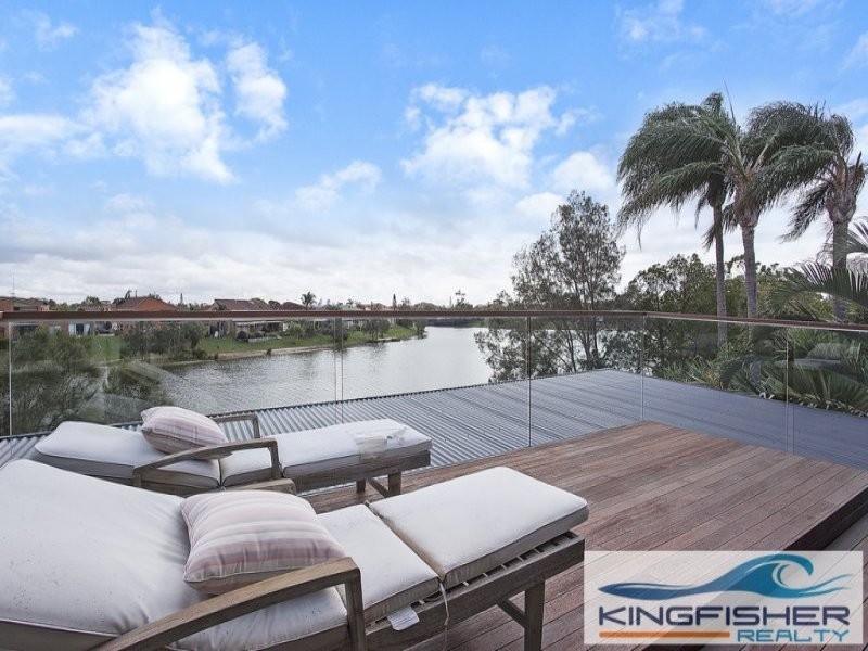 102 Jabiru Avenue, Burleigh Waters QLD 4220