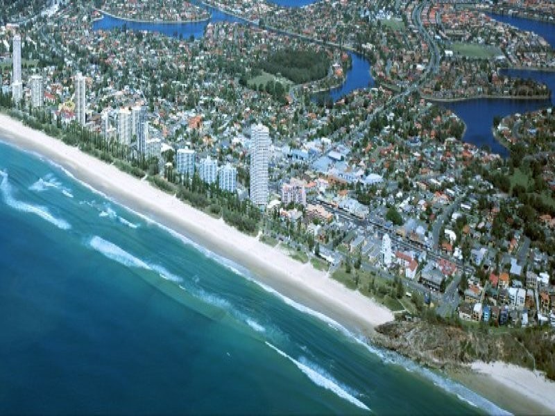 34 Rawlinna Drive, Mermaid Waters QLD 4218