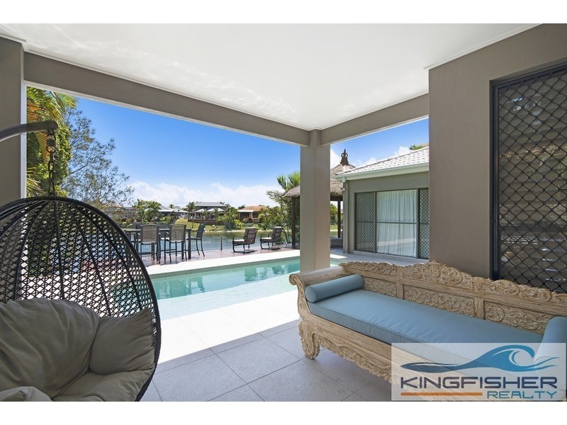 21 Cassowary Drive, Burleigh Waters QLD 4220