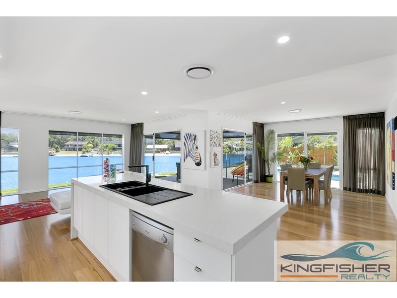 84 Melaleuca Drive, Palm Beach QLD 4221