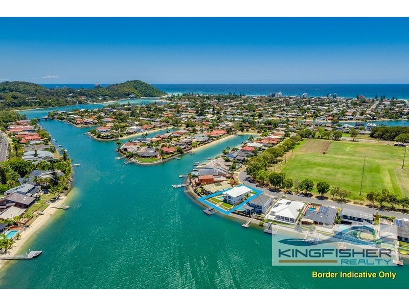 84 Melaleuca Drive, Palm Beach QLD 4221