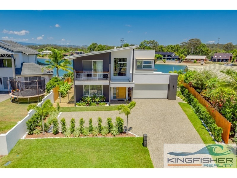 84 Melaleuca Drive, Palm Beach QLD 4221