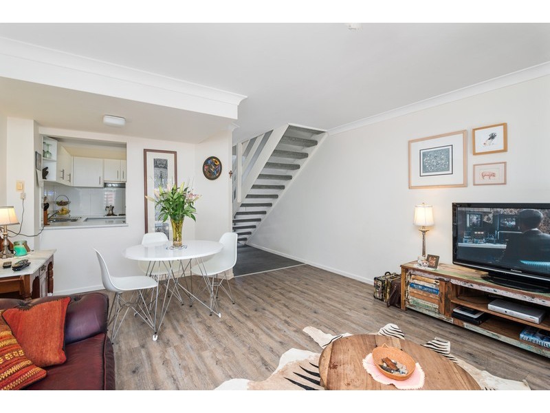 13/5 Galeen Drive, Burleigh Waters QLD 4220