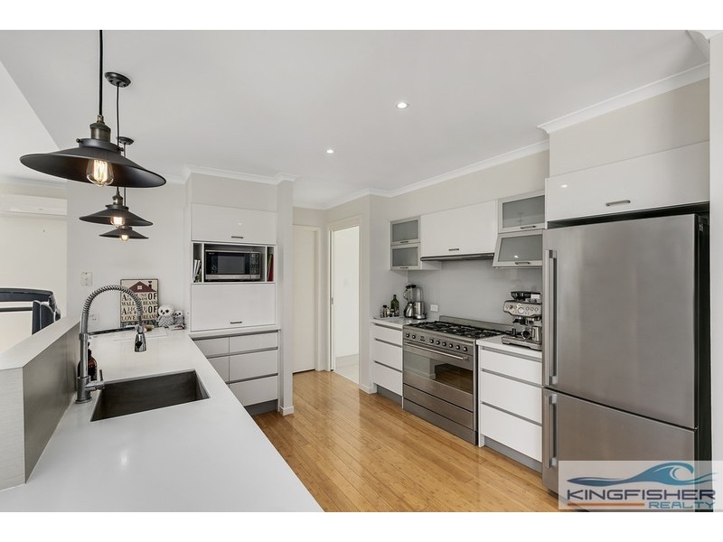 12 Sandpiper Drive, Burleigh Waters QLD 4220