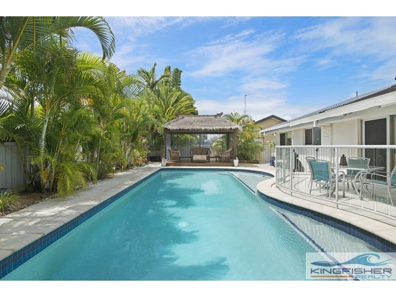 61 Jabiru Avenue, Burleigh Waters QLD 4220