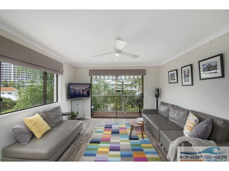 9/215 Surf Parade, Surfers Paradise QLD 4217