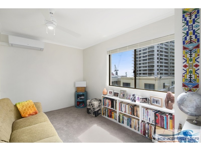 9/215 Surf Parade, Surfers Paradise QLD 4217