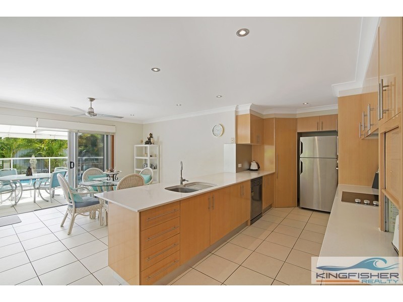 61 Jabiru Avenue, Burleigh Waters QLD 4220