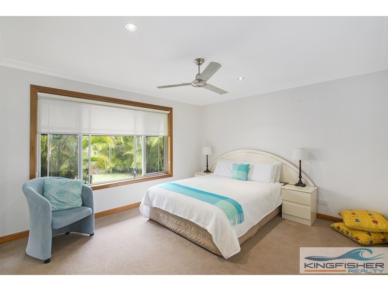 61 Jabiru Avenue, Burleigh Waters QLD 4220