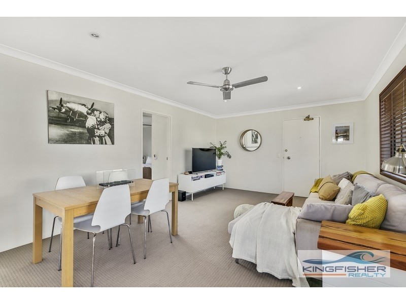 9/10 Mountain View Avenue, Miami QLD 4220