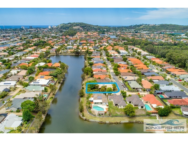39 Gardendale Crescent, Burleigh Waters QLD 4220