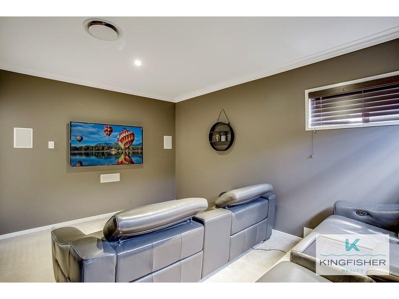 45 Tahiti Avenue, Palm Beach QLD 4221