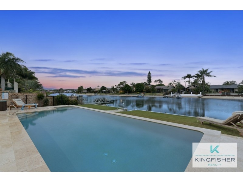 240 Mallawa Drive, Palm Beach QLD 4221