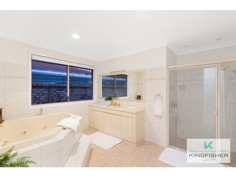 240 Mallawa Drive, Palm Beach QLD 4221