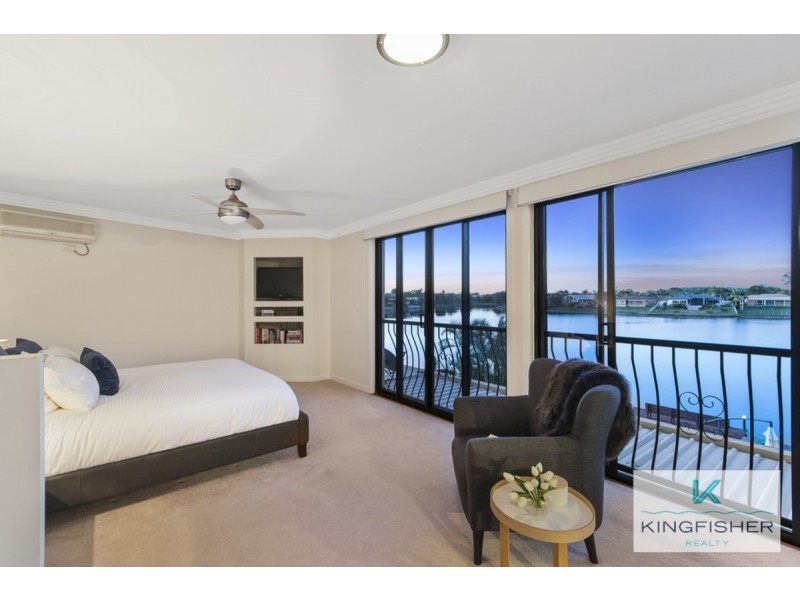 65 Wedgebill Parade, Burleigh Waters QLD 4220