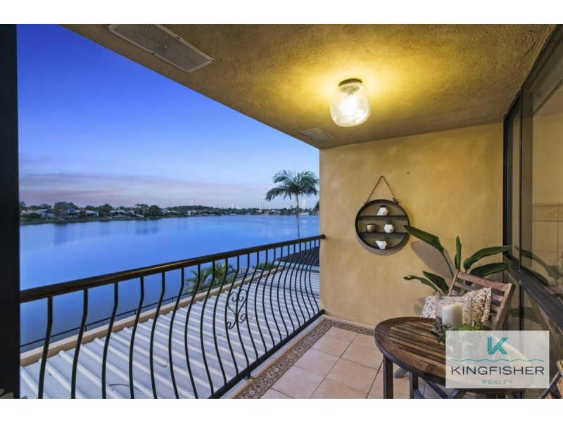 65 Wedgebill Parade, Burleigh Waters QLD 4220