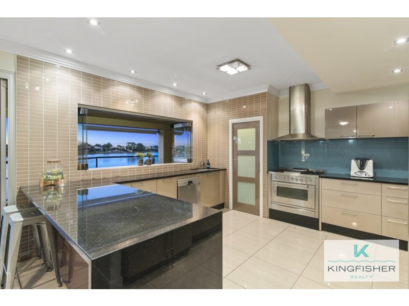 65 Wedgebill Parade, Burleigh Waters QLD 4220