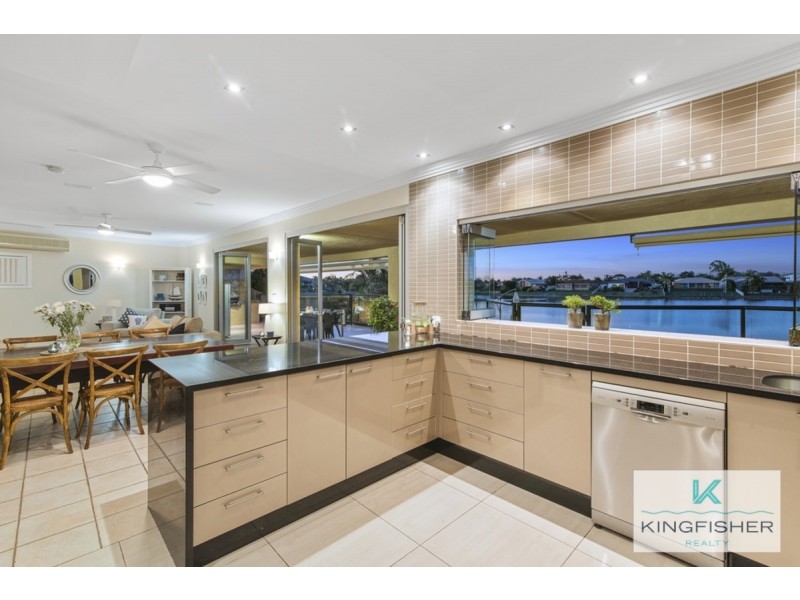 65 Wedgebill Parade, Burleigh Waters QLD 4220