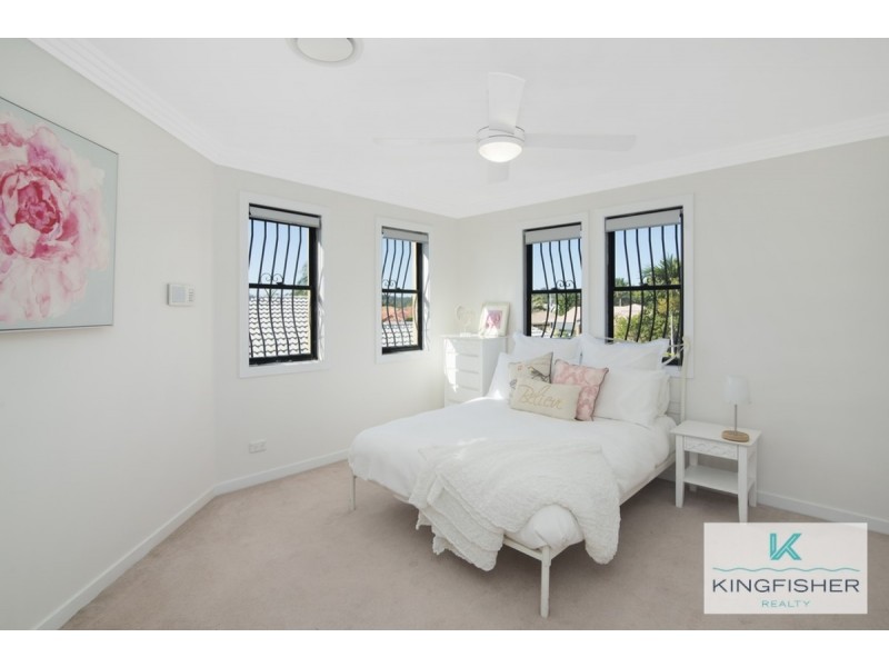 65 Wedgebill Parade, Burleigh Waters QLD 4220