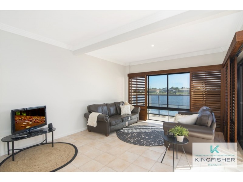 65 Wedgebill Parade, Burleigh Waters QLD 4220