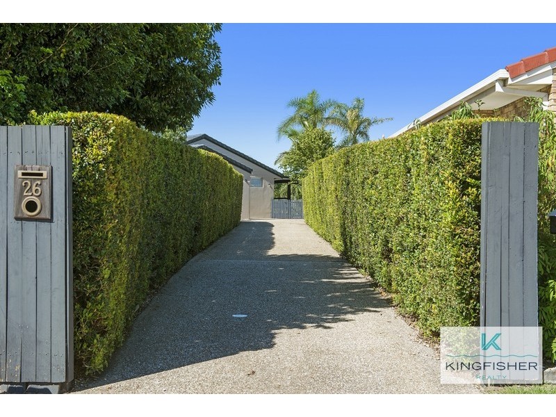 26 Auk Avenue, Burleigh Waters QLD 4220