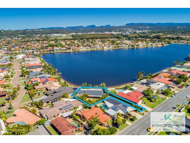 26 Auk Avenue, Burleigh Waters QLD 4220