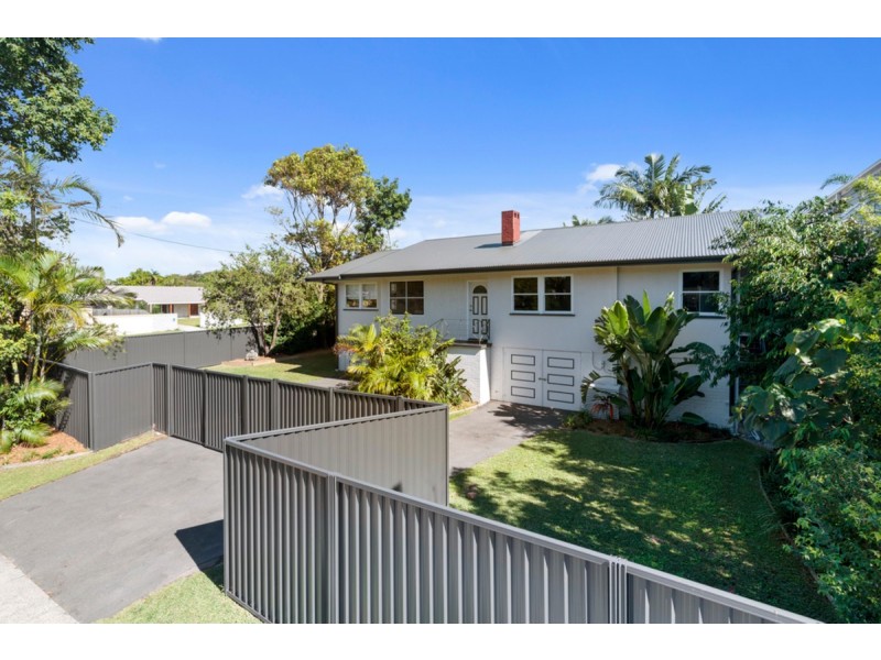 25B Joan Street, Burleigh Waters QLD 4220
