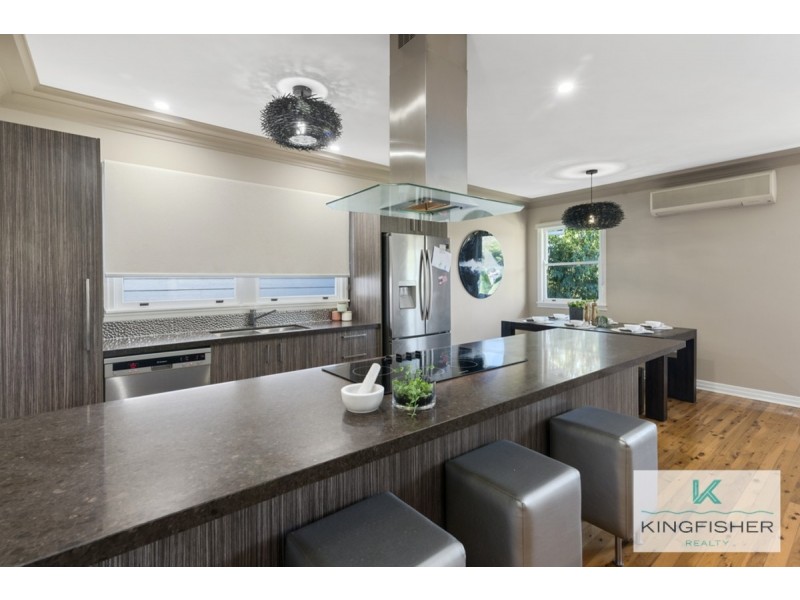 25B Joan Street, Burleigh Waters QLD 4220