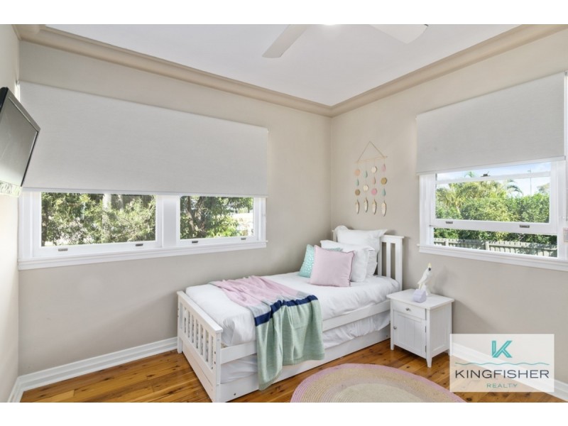25B Joan Street, Burleigh Waters QLD 4220