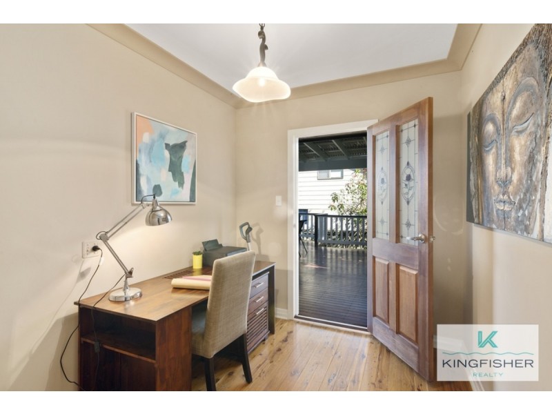 25B Joan Street, Burleigh Waters QLD 4220
